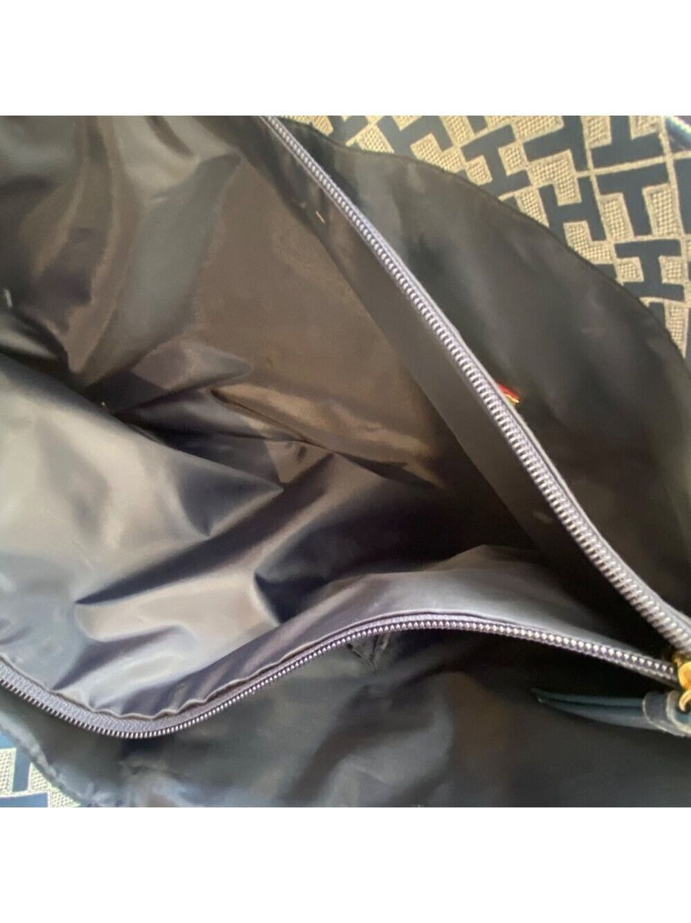Tommy Hilfiger Navy &White Geometric Tote Bag/purse vegan Leather monogram large - Picture 8 of 14